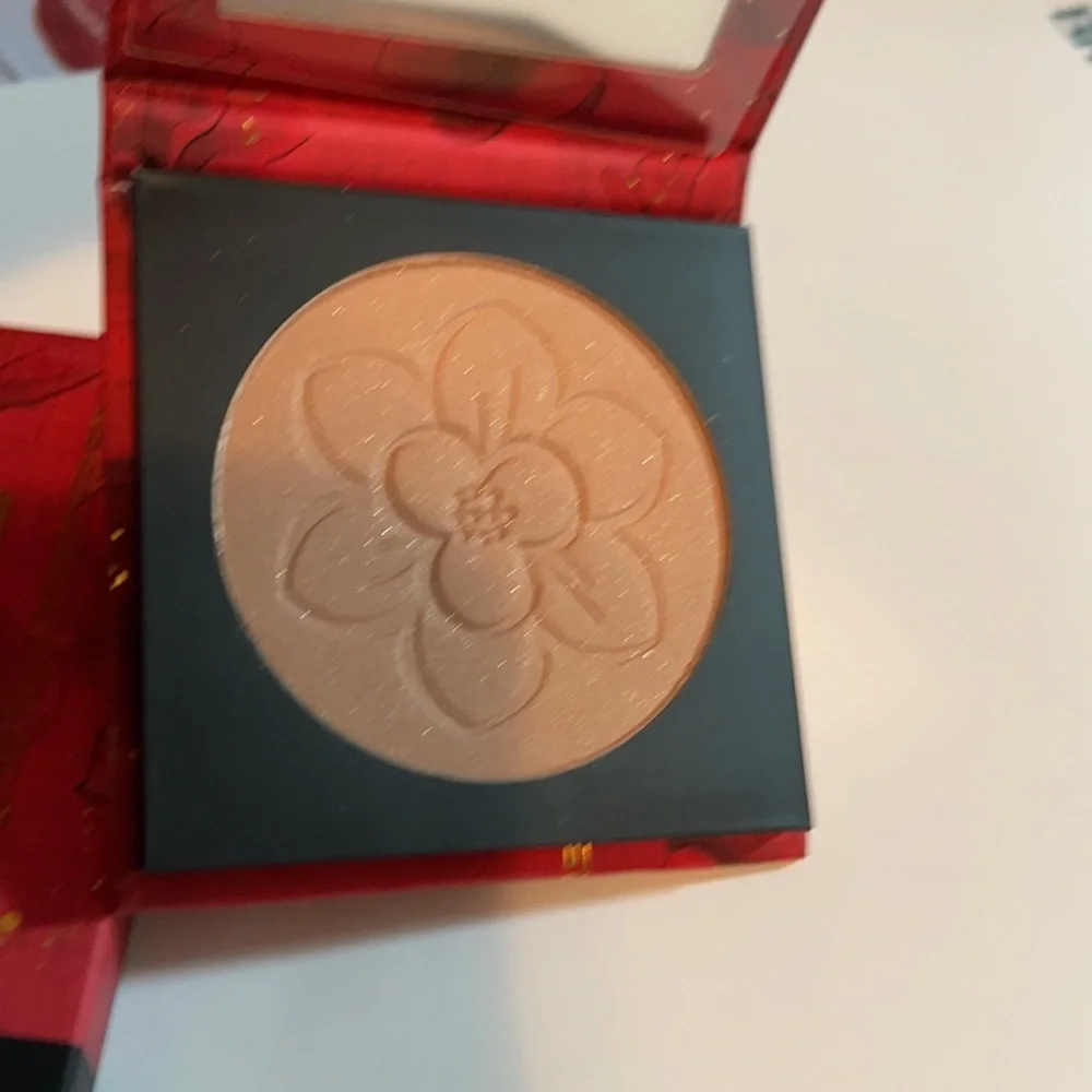 NWT ColourPop Mulan Disney Warm Neutral Shimmer Blush
